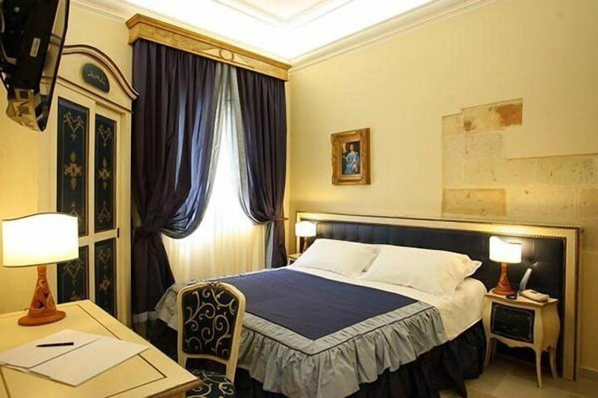 Kelina Charme Hotel By Cantine Due Palme Cellino San Marco Exterior foto