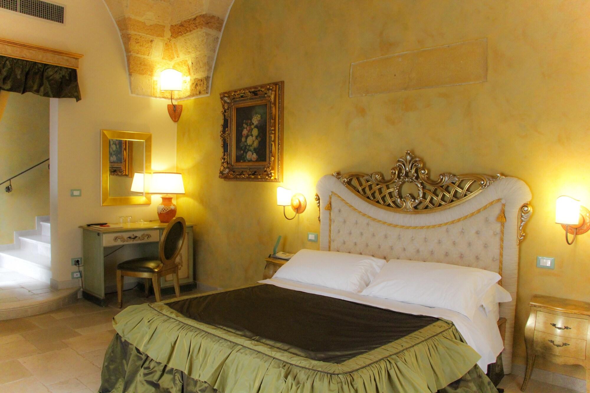Kelina Charme Hotel By Cantine Due Palme Cellino San Marco Exterior foto
